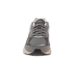 New Balance NB 2002R