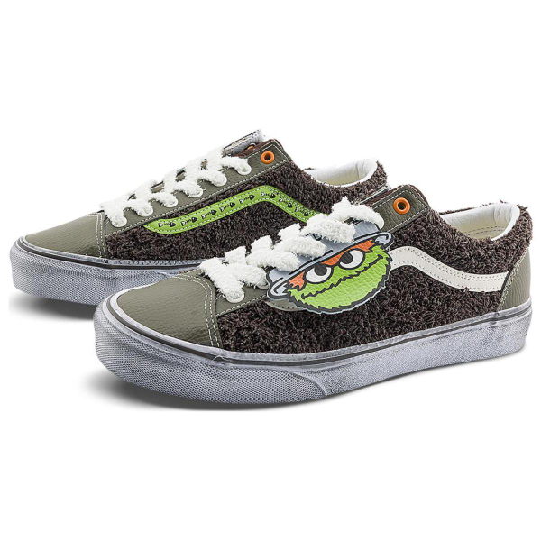 SESAME STREET/ x Vans Style 36
