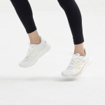 New Balance Rebel V3
