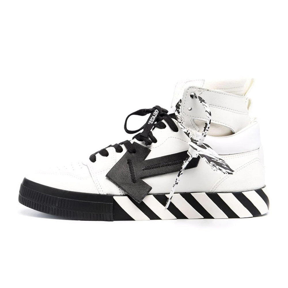 OFF-WHITE Off-Court