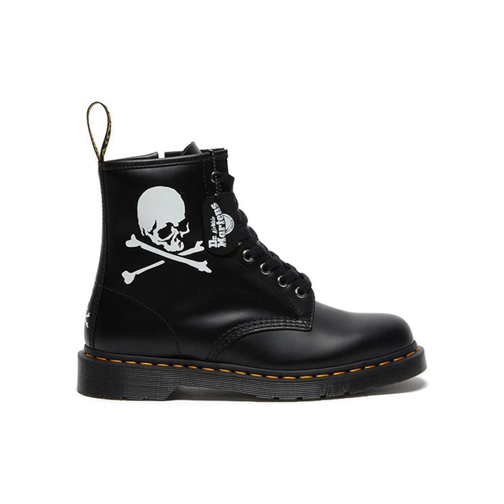 MASTERMIND WORLD x Dr.Martens 1460