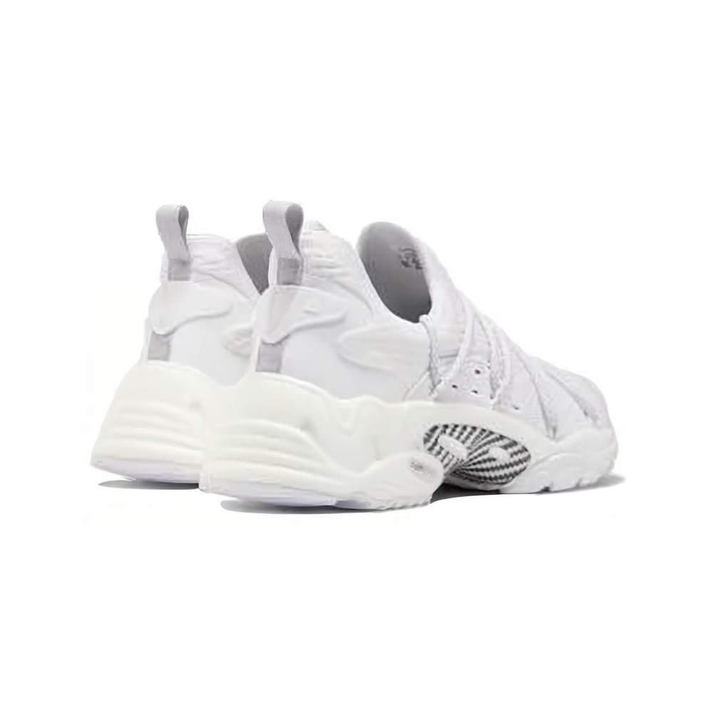 Reebok Trideca 200