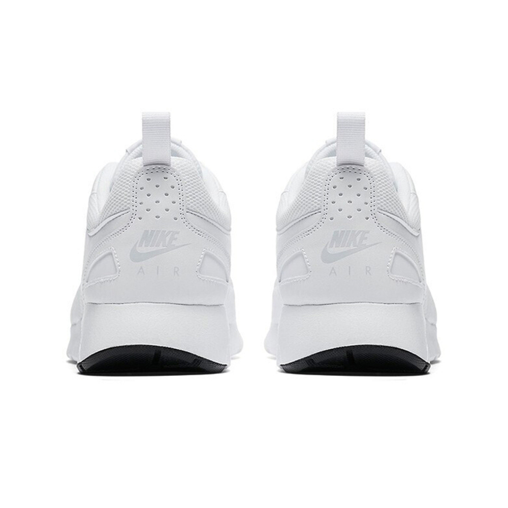 Nike Air Max Vision