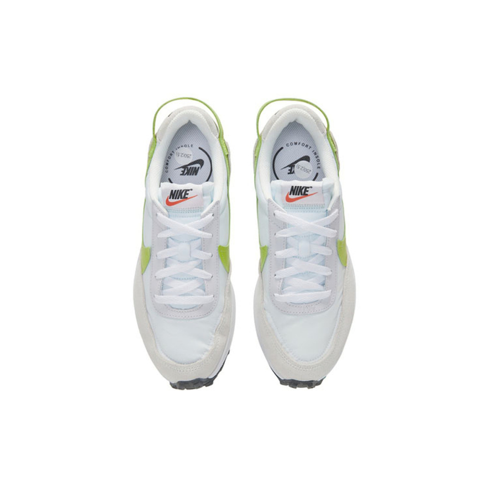 Nike Waffle Debut