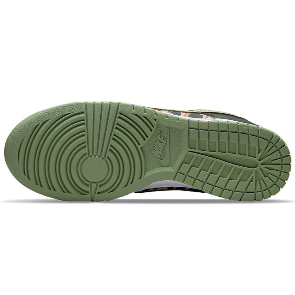Nike Dunk SE "Black Multi-Camo"