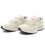 New Balance NB 2002R