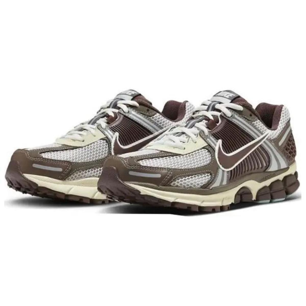 Nike Air Zoom Vomero 5