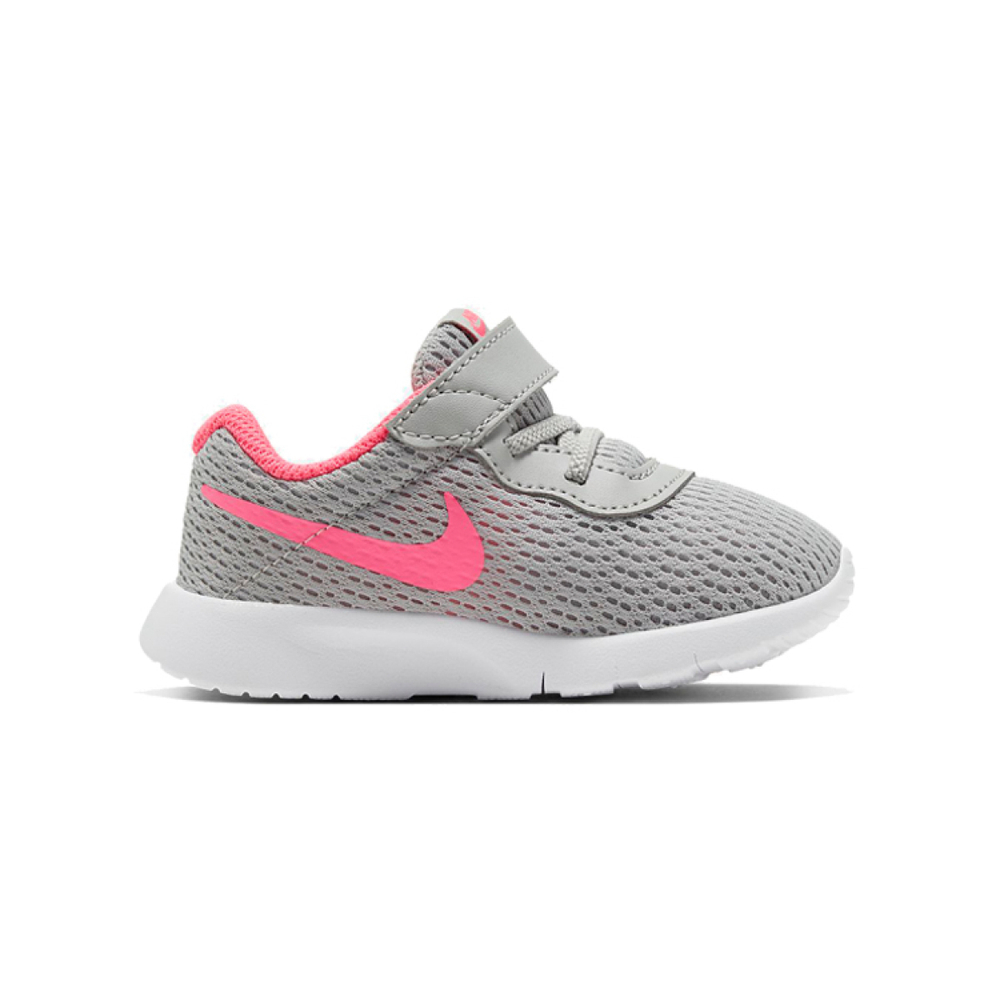 Nike Tanjun