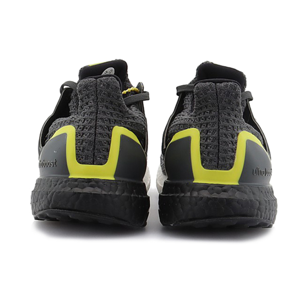 Adidas UltraBOOST M