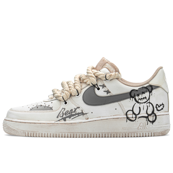 【 】 Nike Air Force 1