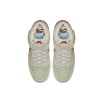 Nike Dunk SB White Widow