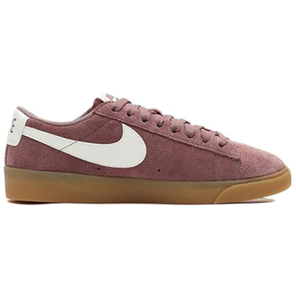 Nike Blazer SD