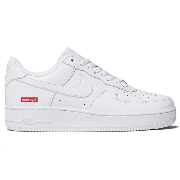 Supreme x Nike Air Force 1 "box logo"
