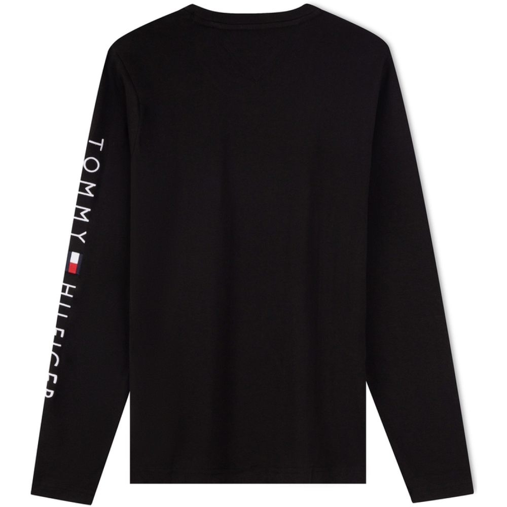 Tommy Hilfiger T