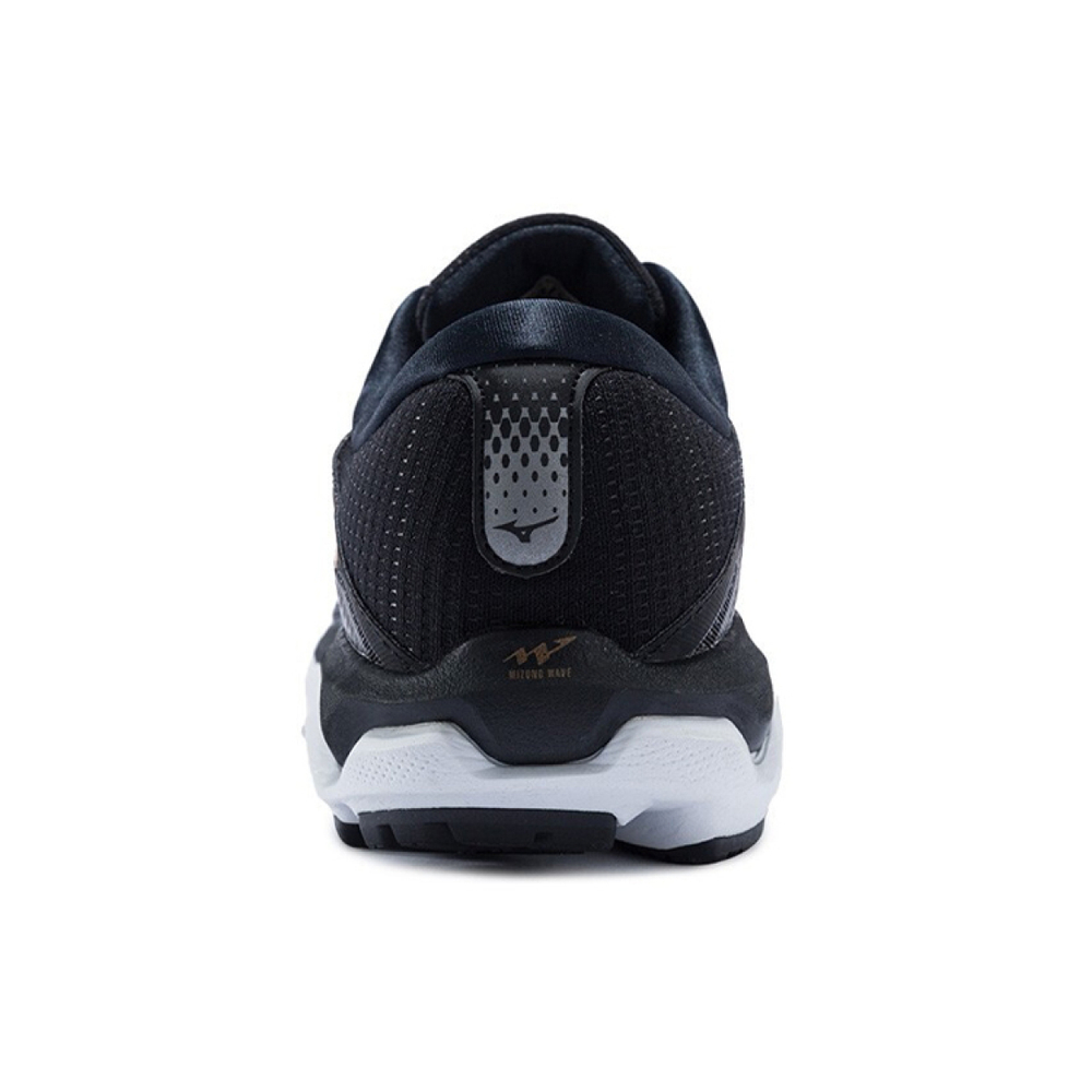 Mizuno Horizon 4