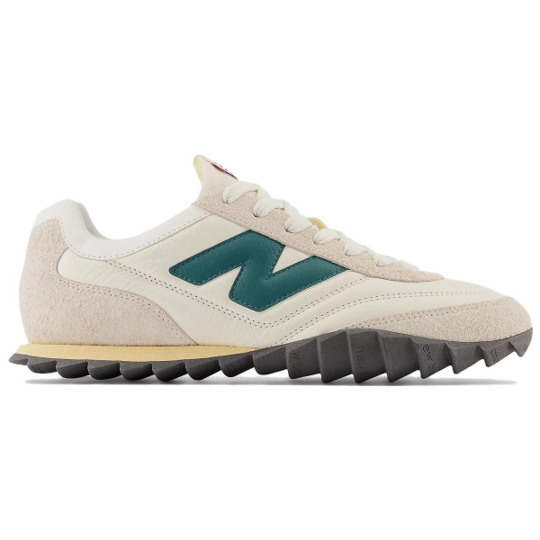 New Balance RC30