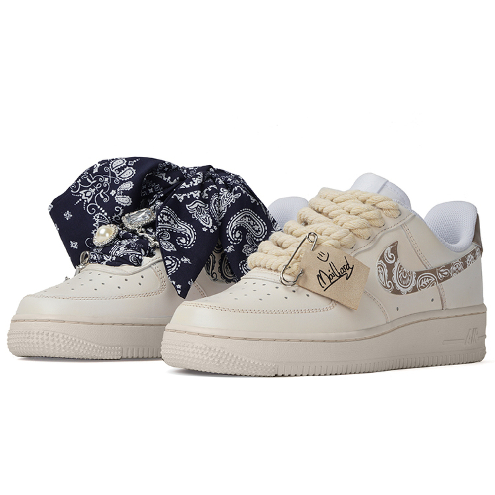 【 】 Nike Air Force 1