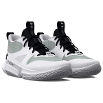 Under Armour Flow Breakthru 3