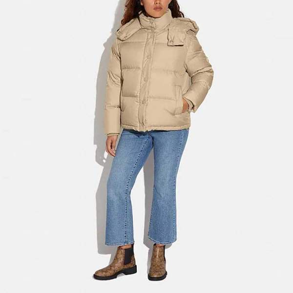 COACH FW23