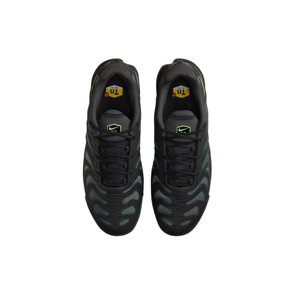 Nike Air Max Plus Drift