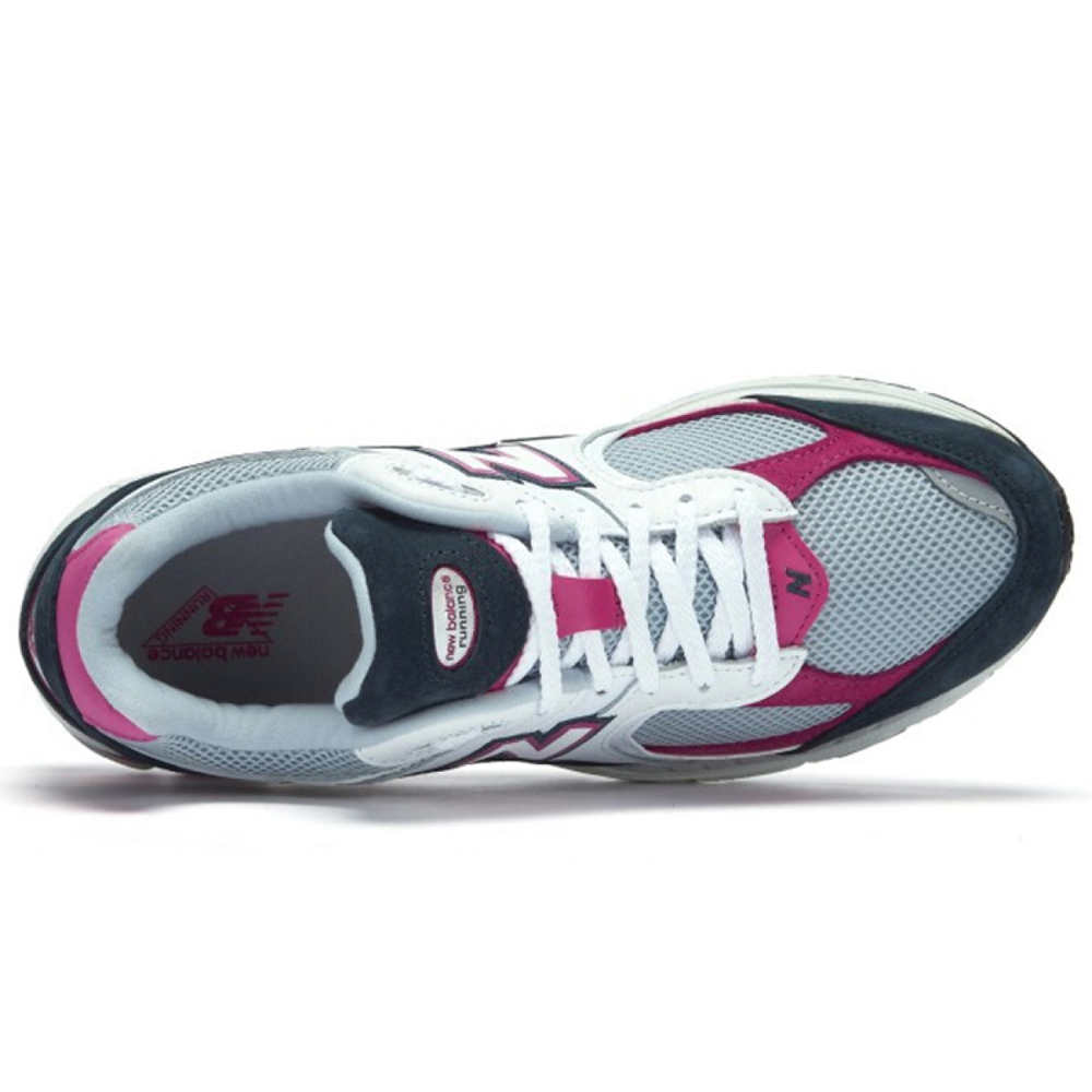 New Balance NB 2002R