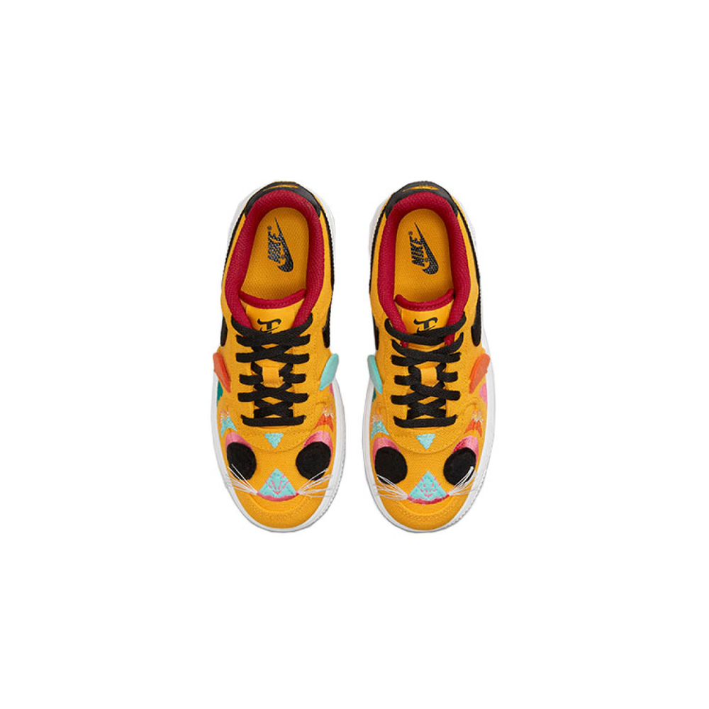 Nike Air Force 1 LV8