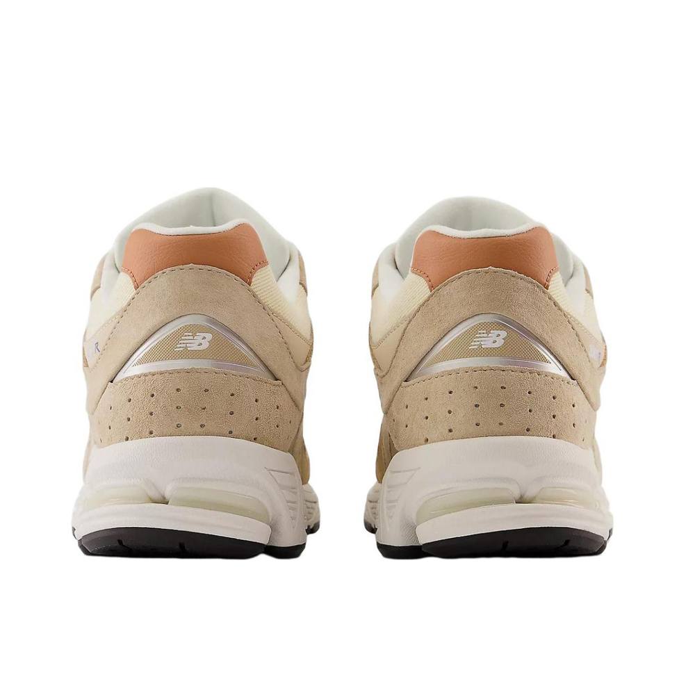 New Balance NB 2002R