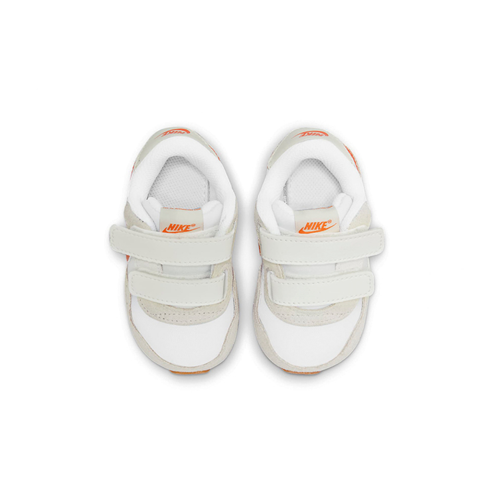Nike MD Valiant