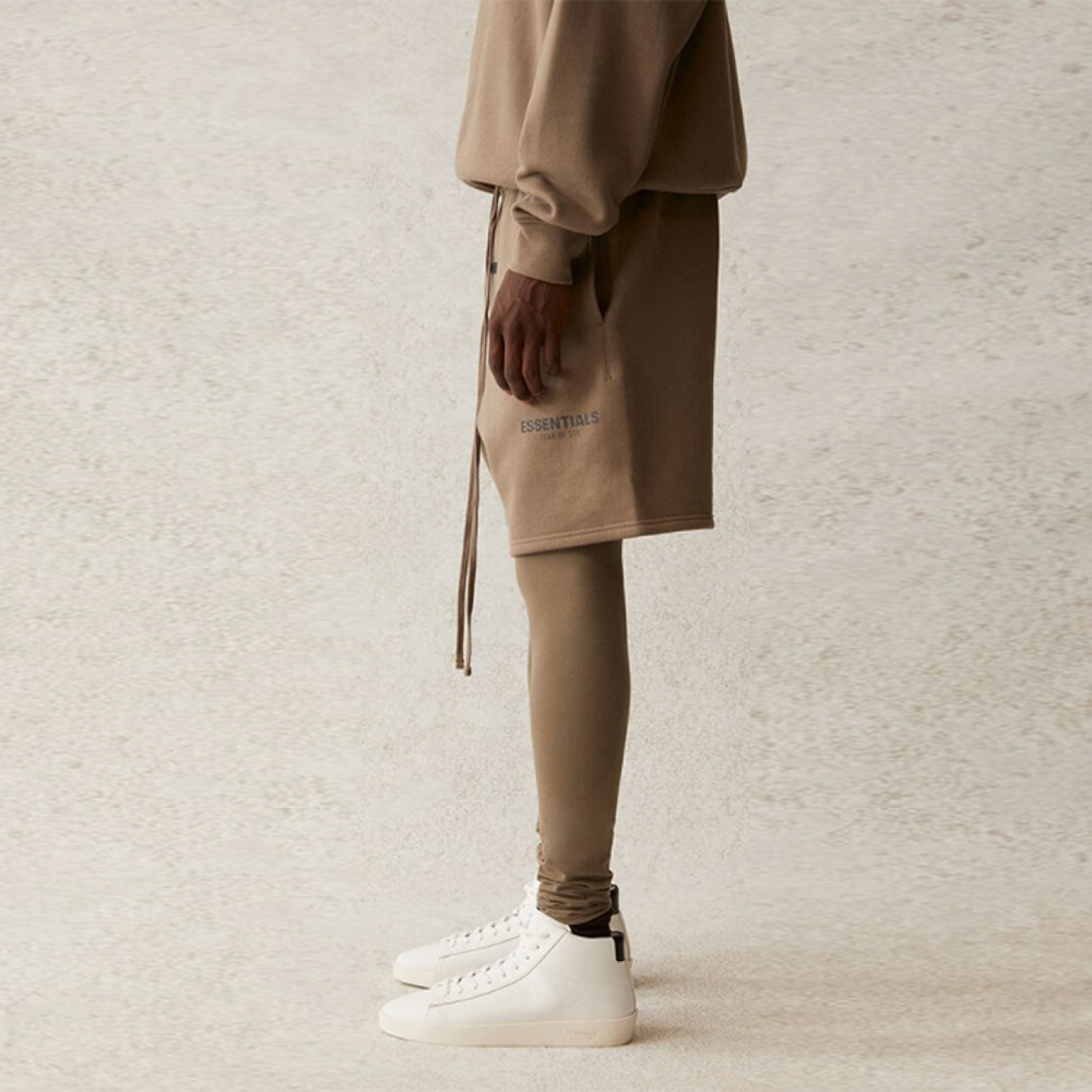 Fear of God Essentials SS21 Sweatshort Taupe