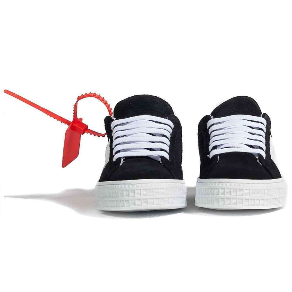 OFF-WHITE Arrow