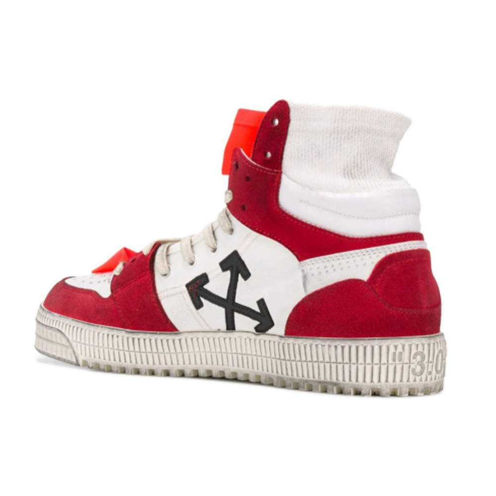 OFF-WHITE