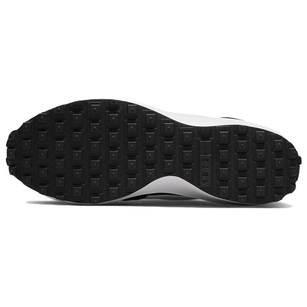 Nike Waffle Debut