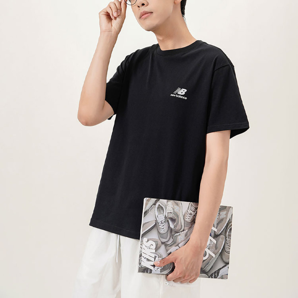 New Balance Logo T