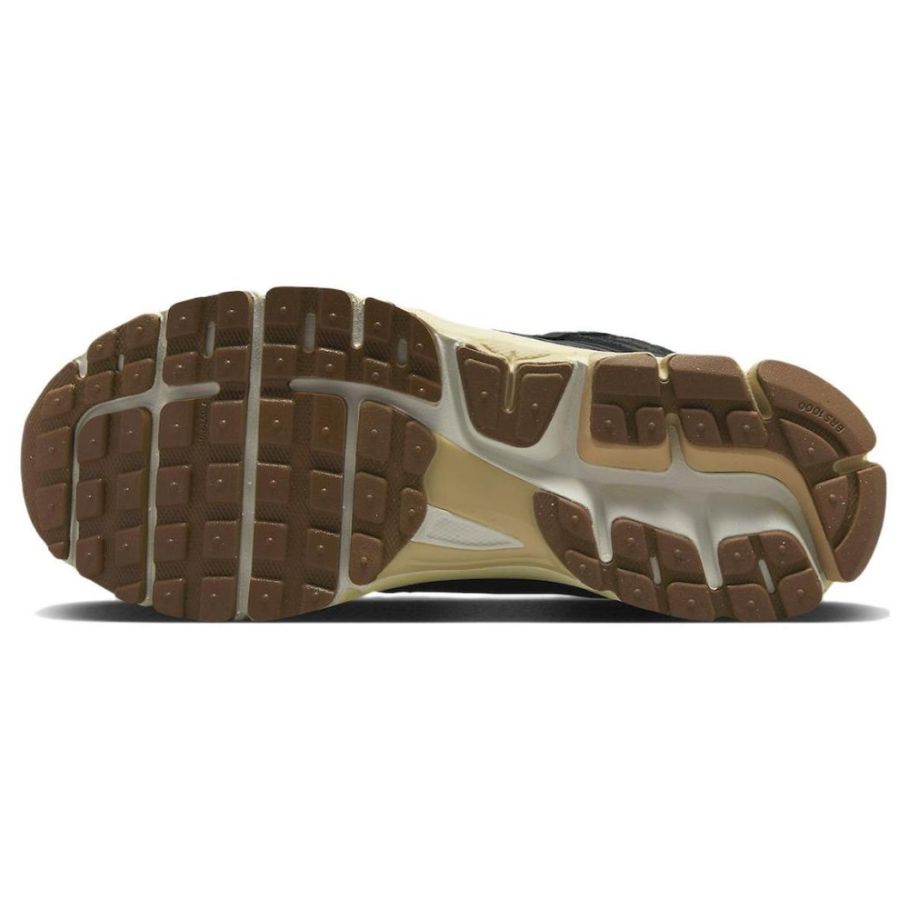 Nike Air Zoom Vomero 5