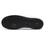Nike Air Force 1 07 LV8