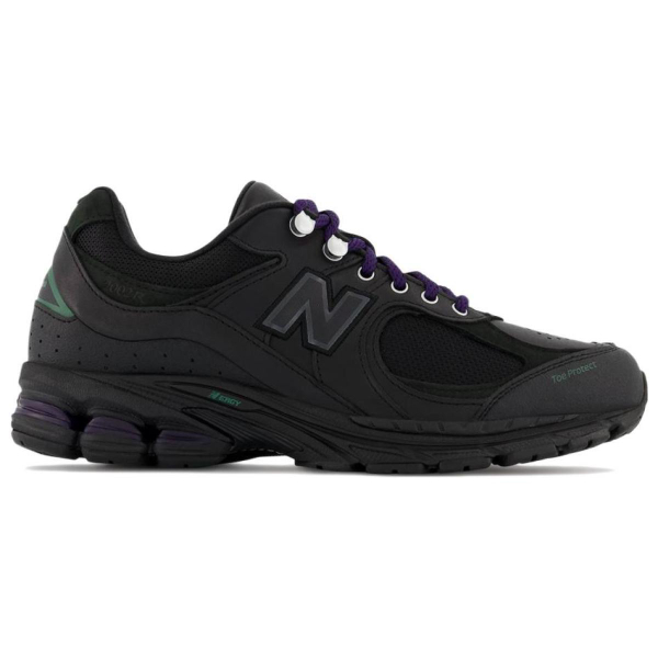 New Balance NB 2002R