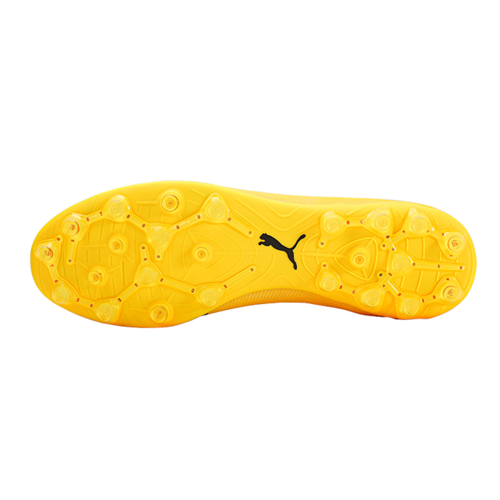 PUMA Ultra Ultimate MG（ ）