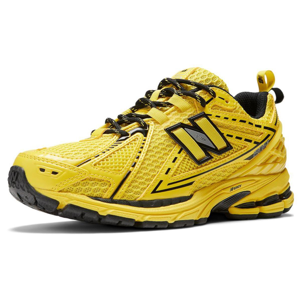 GANNI x New Balance NB 1906R