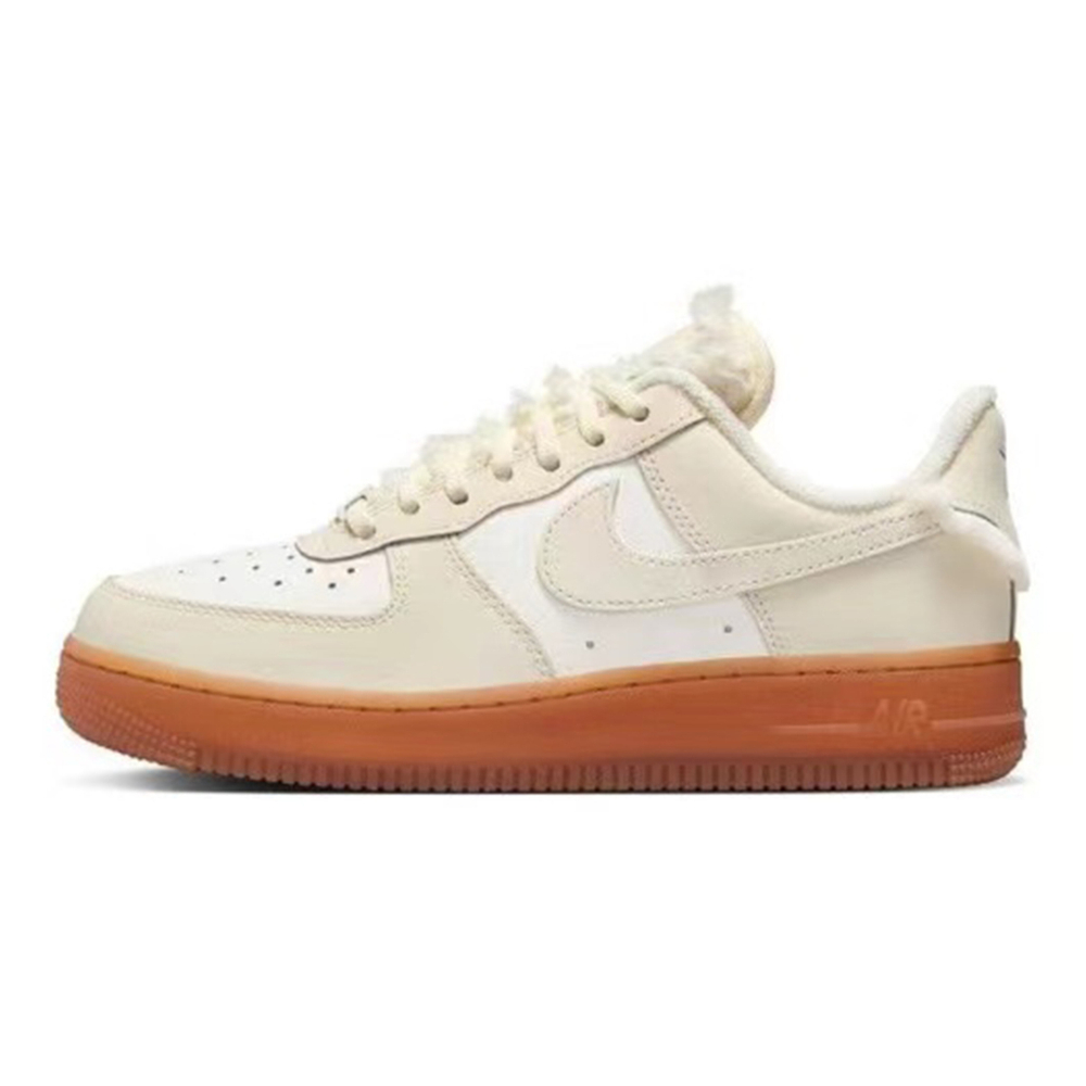 【 】 Nike Air Force 1