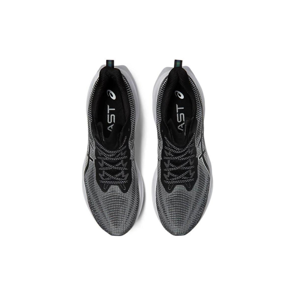 Asics Novablast 3