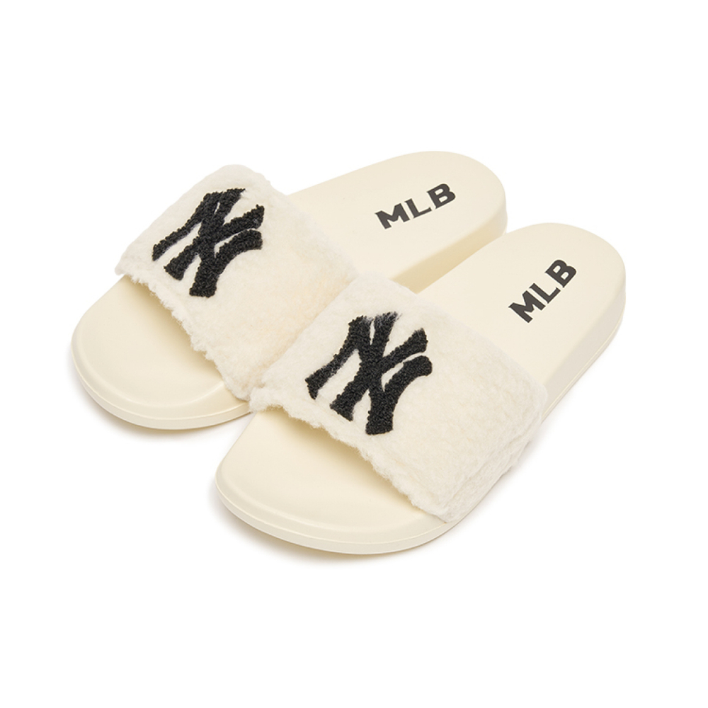 MLB Slipper Mound Fleece
