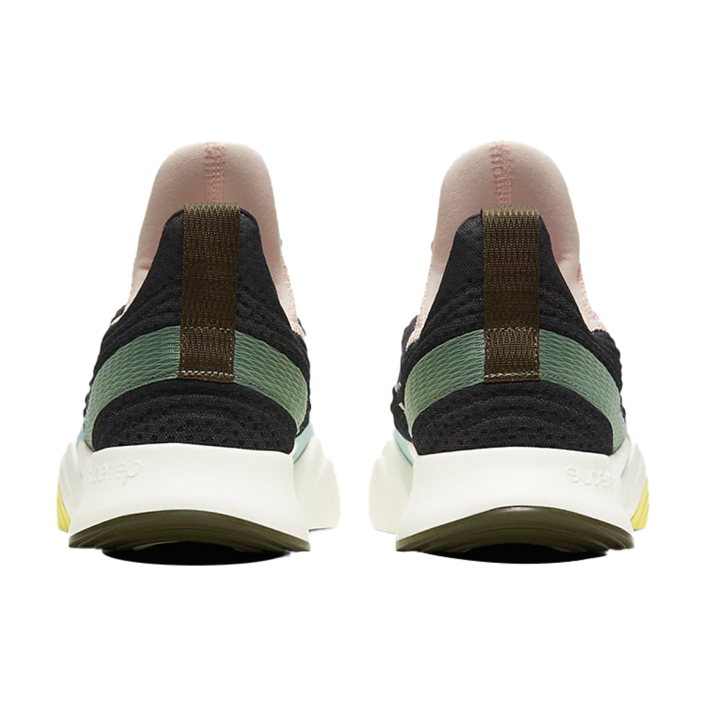 Nike SuperRep Groove