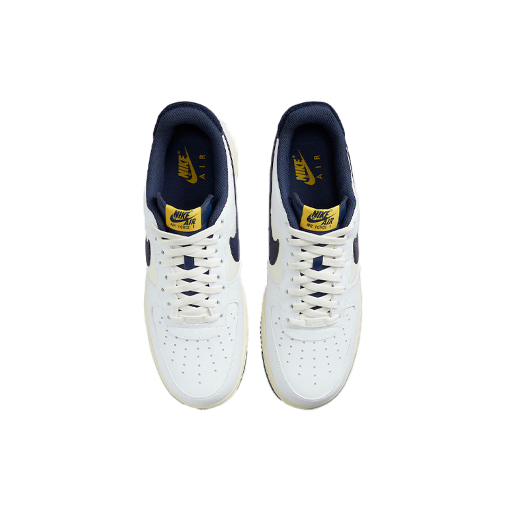 Nike Air Force 1 '07 LV8
