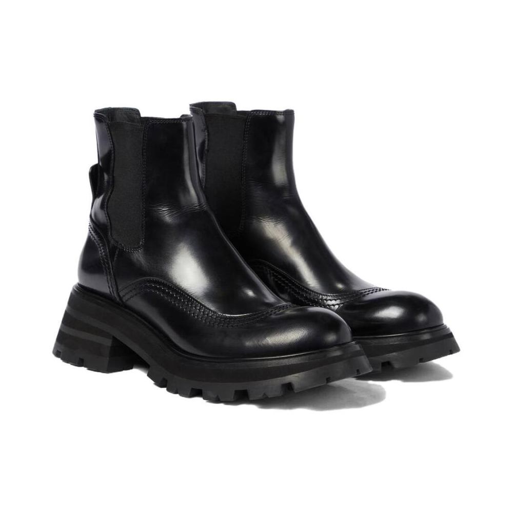 Alexander McQueen Wander