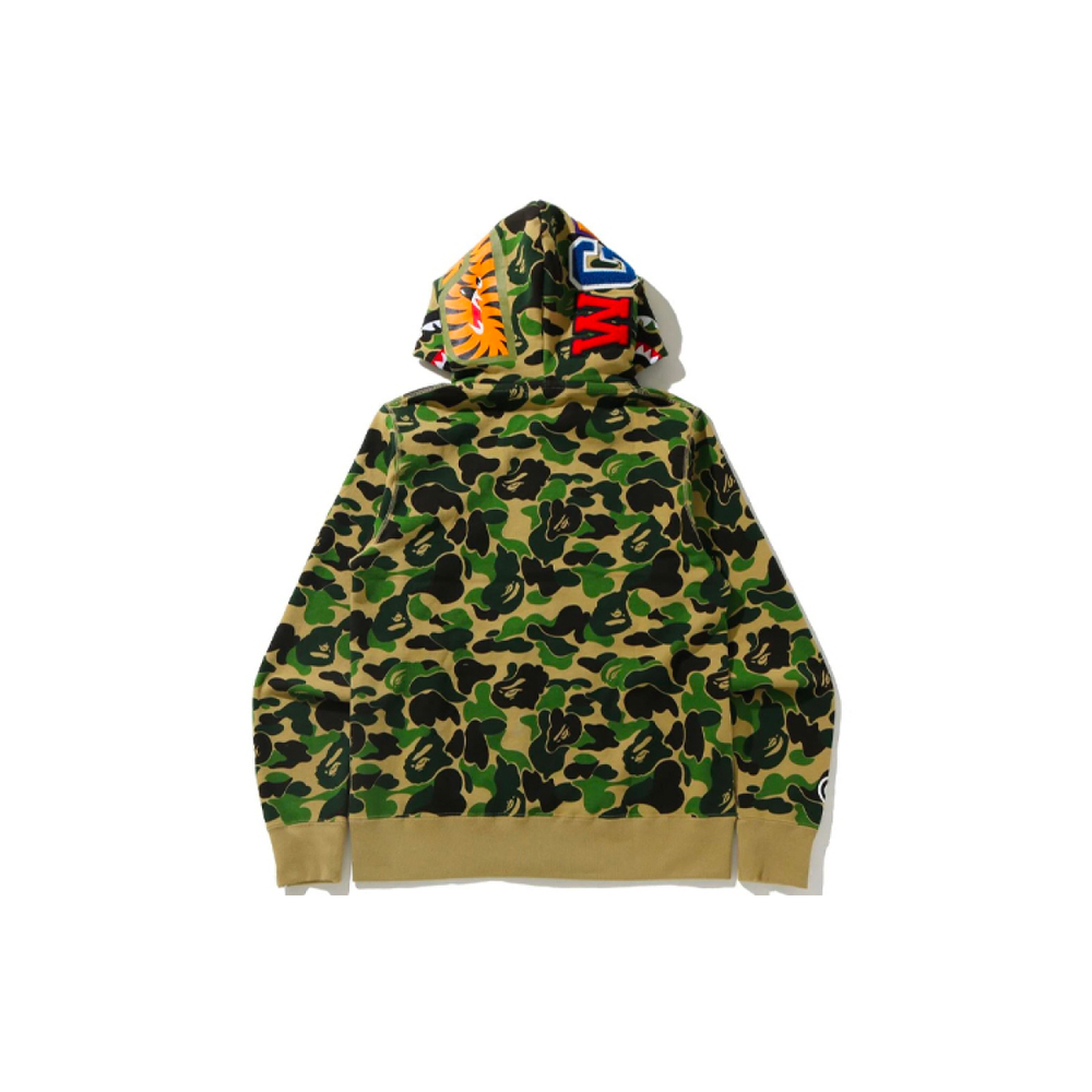 A BATHING APE