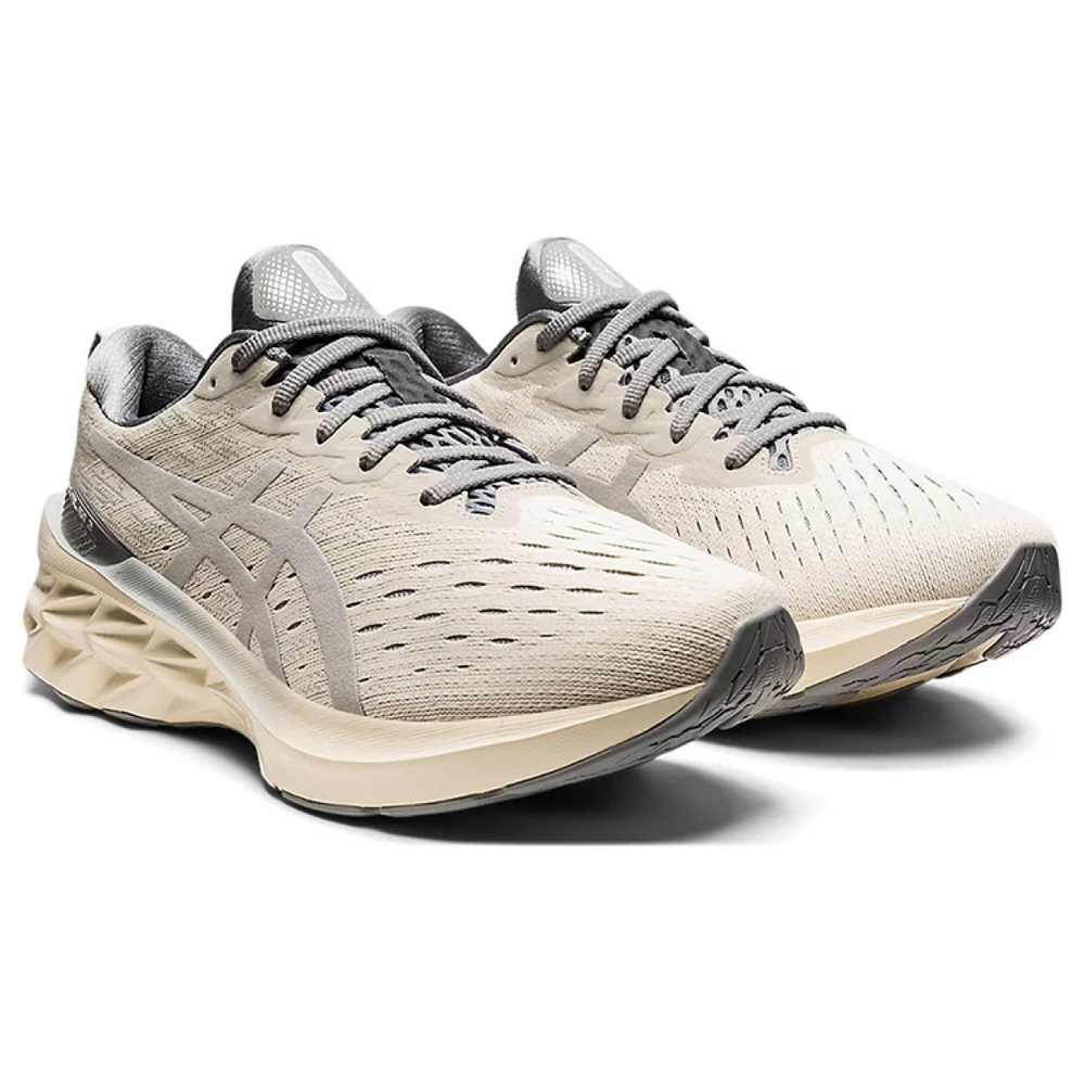 Asics Novablast 2 SPS