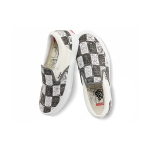 Daniel Johnston x Vans slip-on