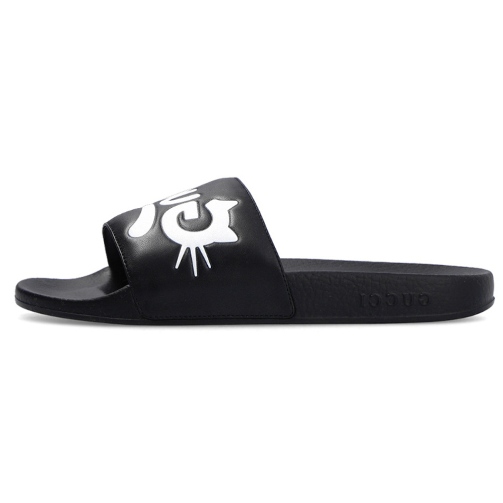 GUCCI White Pursuit Slides