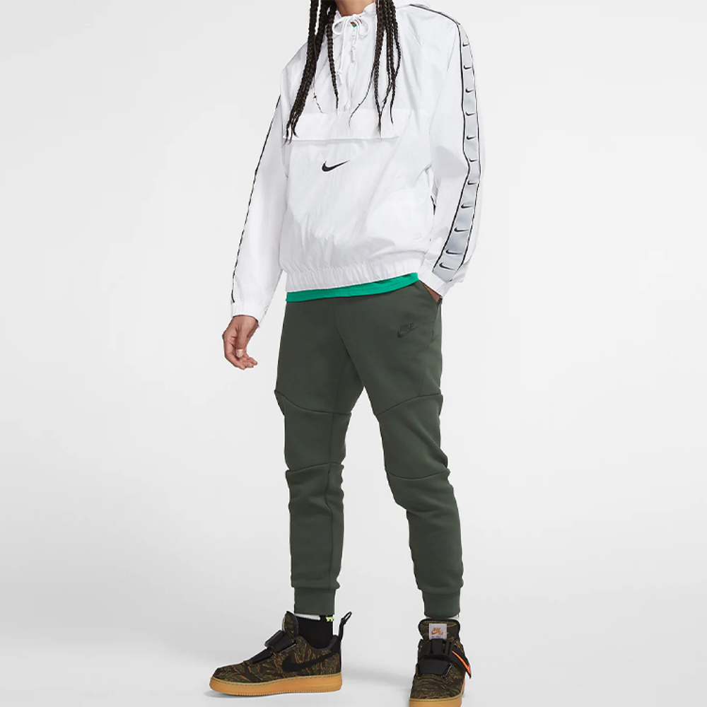 Nike Logo