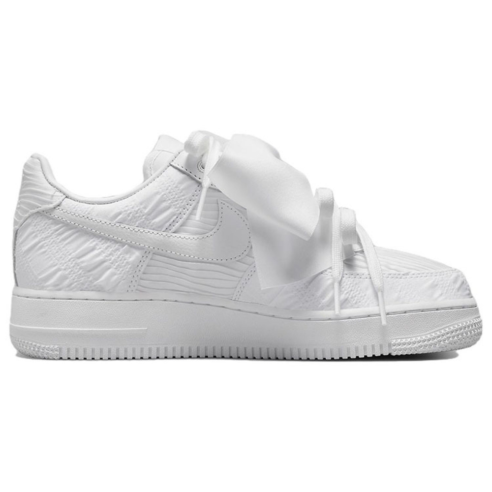 Nike Air Force 1 LX "Triple White"